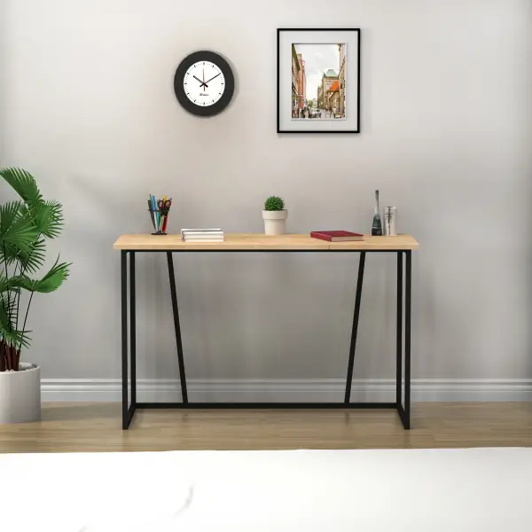 Lissa Iron Leg Desk - Sapphire Oak & Black
