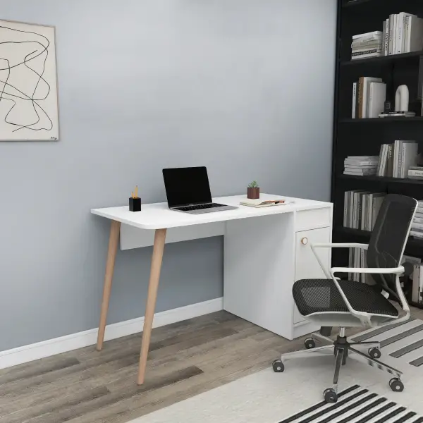 Noya Wooden Leg Desk - White